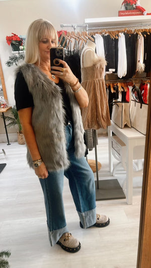 Raelynn Fur Vest - Grey