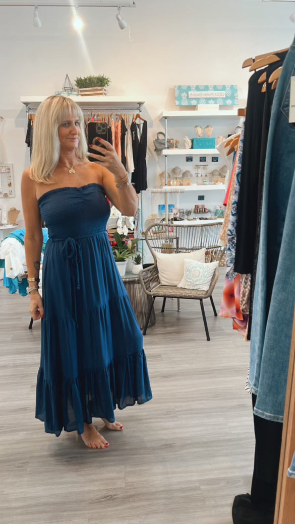 Naomi Maxi Dress